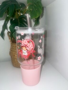 Strawberry Shortcake Glass Tumbler